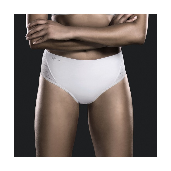 Slip sportivo vita alta